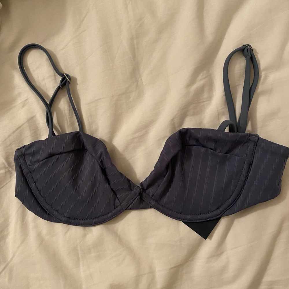 perfect quality blue underwire bikini top